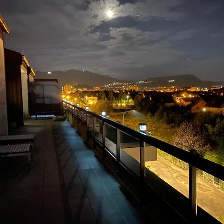 Art'Penthouse Aparthotel Braşov Exteriör bild